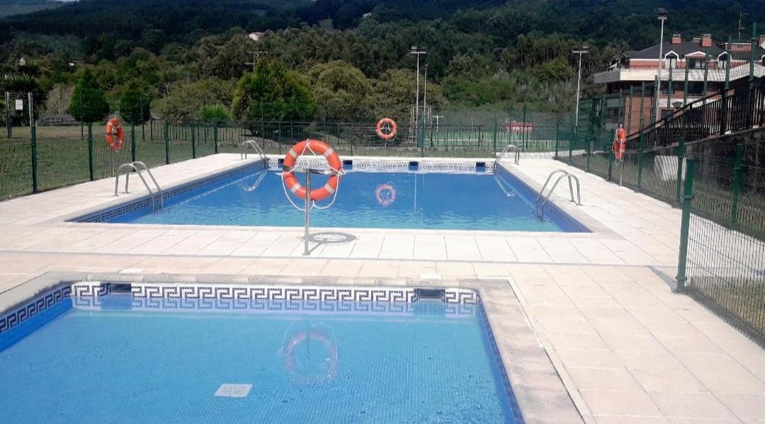 קסטרו אורדיאלס Castro Costa Norte Apartamento Jardin Garaje מראה חיצוני תמונה