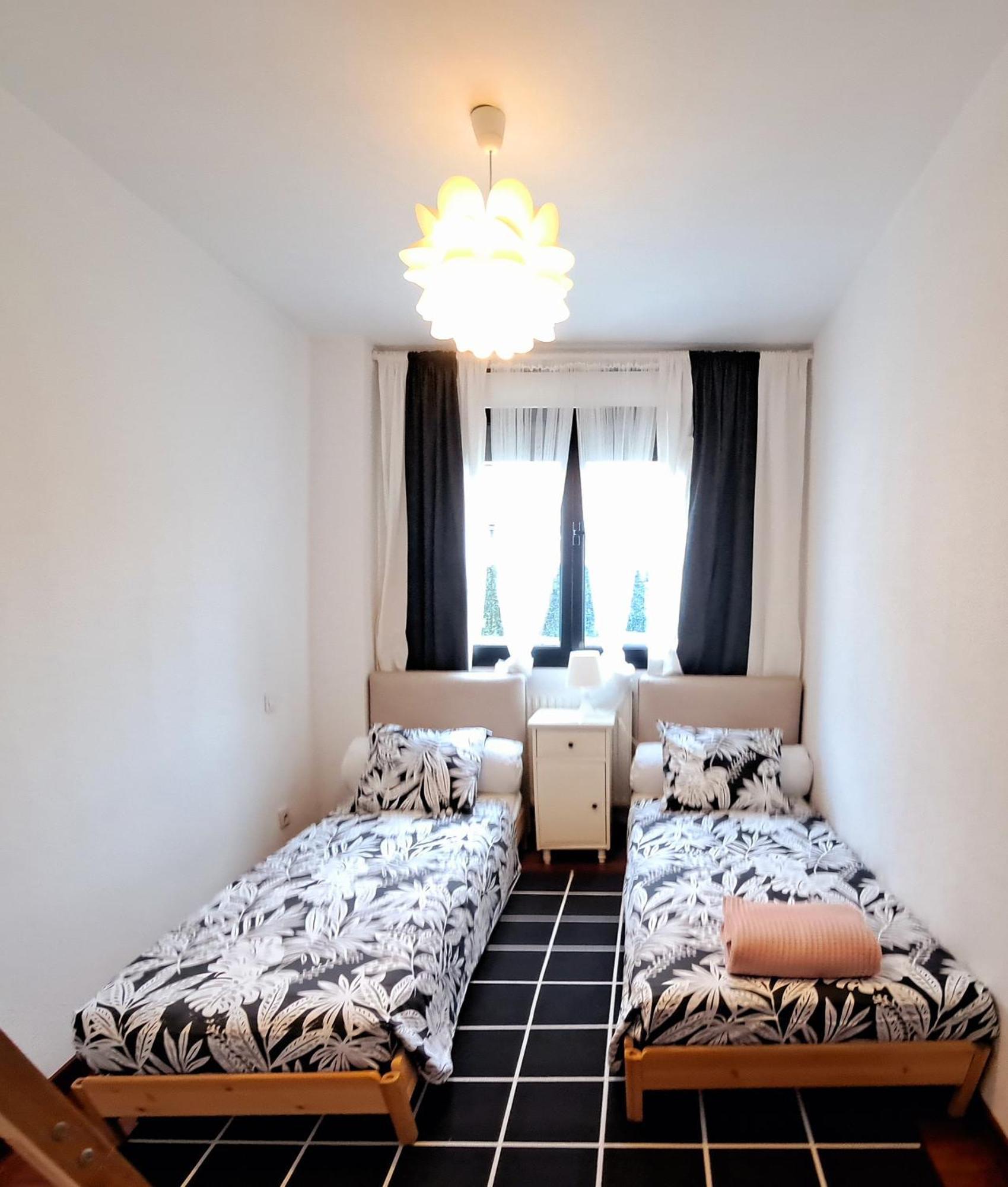 קסטרו אורדיאלס Castro Costa Norte Apartamento Jardin Garaje מראה חיצוני תמונה